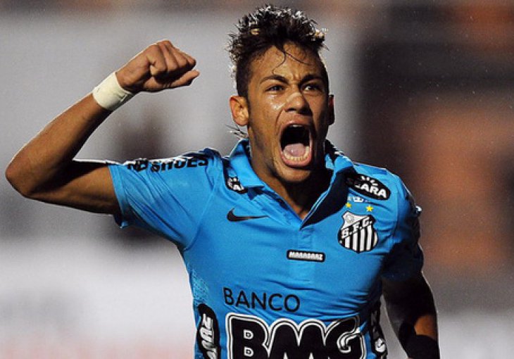 Sjajan gol Neymara iz slobodnog udarca
