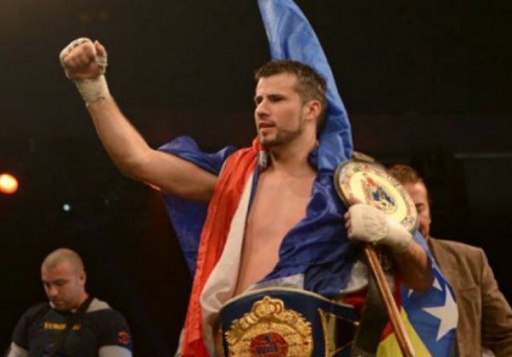 SJAJNI BH. BOKSER Damir Beljo dobio ponudu da boksa za WBA Gold pojas u Rusiji