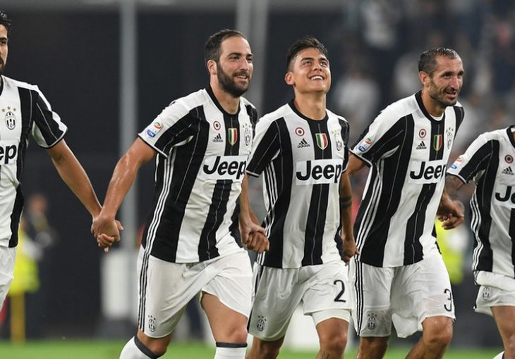 Prokletstvo čuvenog dresa: Odlazi mega zvijezda Juventusa, velikan čeka k'o zapeta puška 