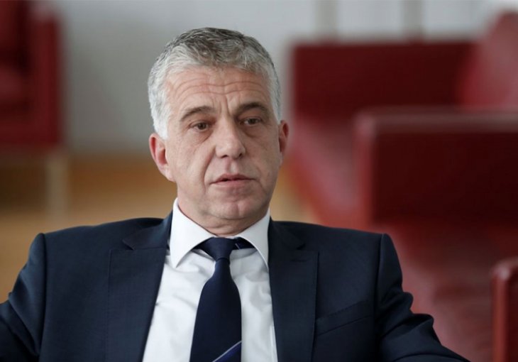 BORIĆE SE SA ŠUKEROM Elvedin Begić kandidat za Izvršni komitet UEFA-e