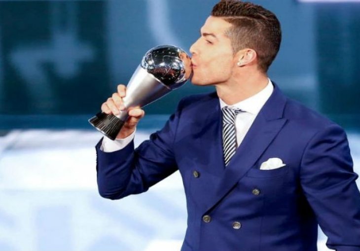 FIFA odlučila: Ronaldo izabran za igrača godine