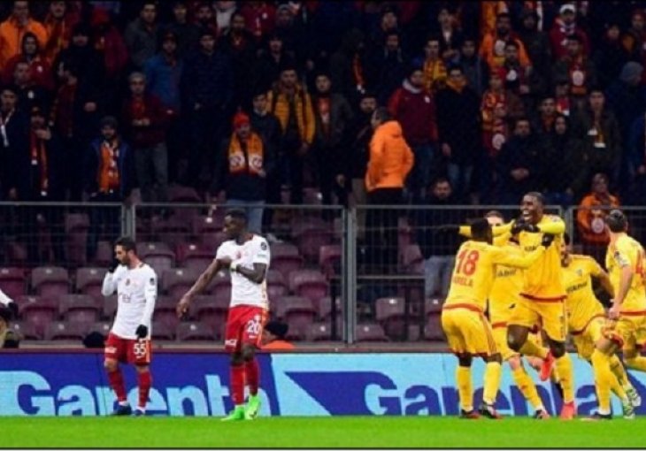 Potop favorita u Turskoj: Šok za Galatasaray! 