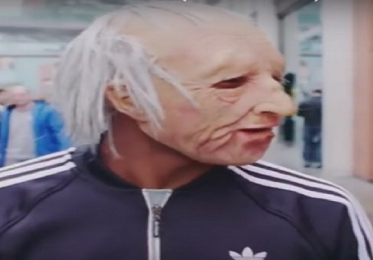 Fudbaler Liverpula prerušen u starca održao čas fudbala na ulici