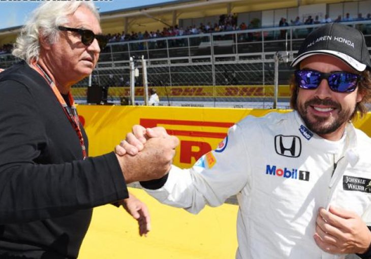 BRIATORE: Alonso želi da ode u Mercedes ili Ferrari