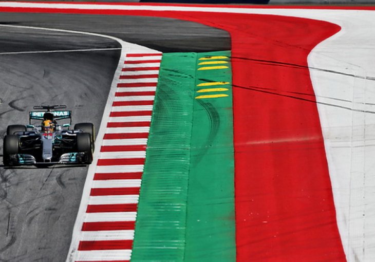 DRUGI TRENING: Hamilton i na vrhu FP2, Vettel se približio