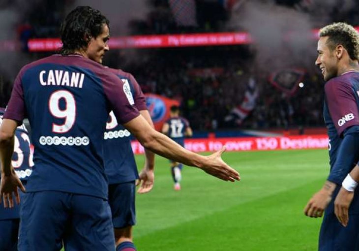 Stigao još jedan dokaz da će PSG prodati Cavanija: Situacija je alarmantna u Parizu!