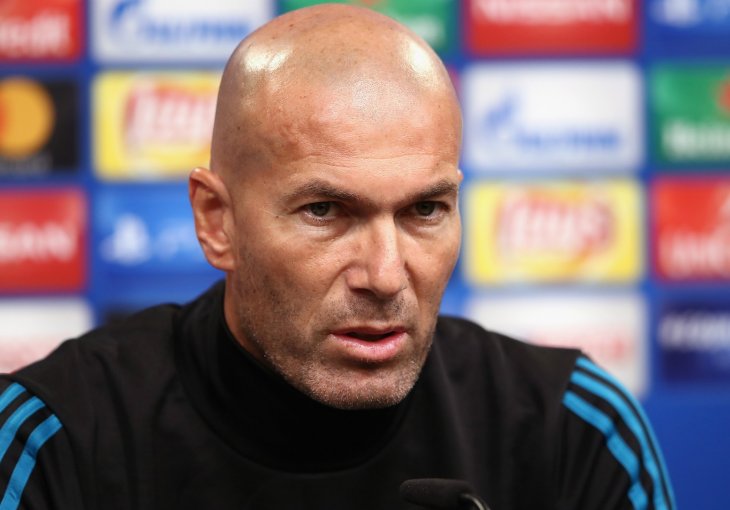 Kao grom iz vedra neba: Zidane dobio ponudu koju je nemoguće odbiti, Perez mu već pronašao nasljednika iz najluđih snova