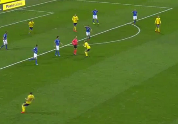 (VIDEO) Švedska pokradena za dva penala protiv Italije u manje od pola sata! 