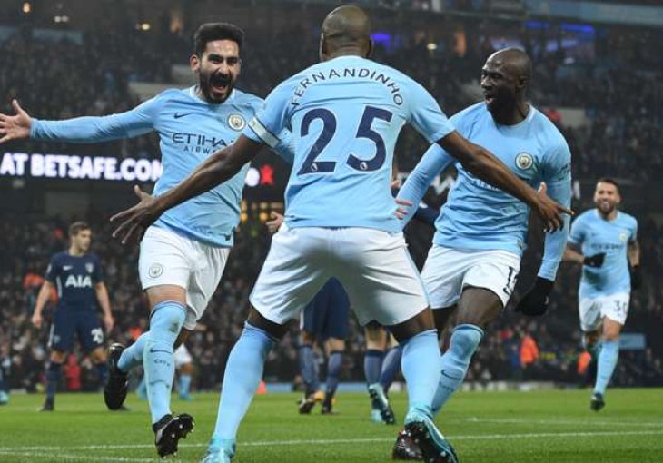 City nezaustavljivo juriša ka naslovu: Na Etihadu razbijen i Tottenham