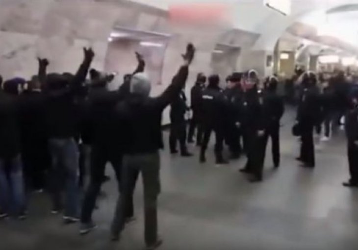Žestok sukob na željezničkoj stanici: Romi napali navijače CSKA koji su krenuli na Marakanu