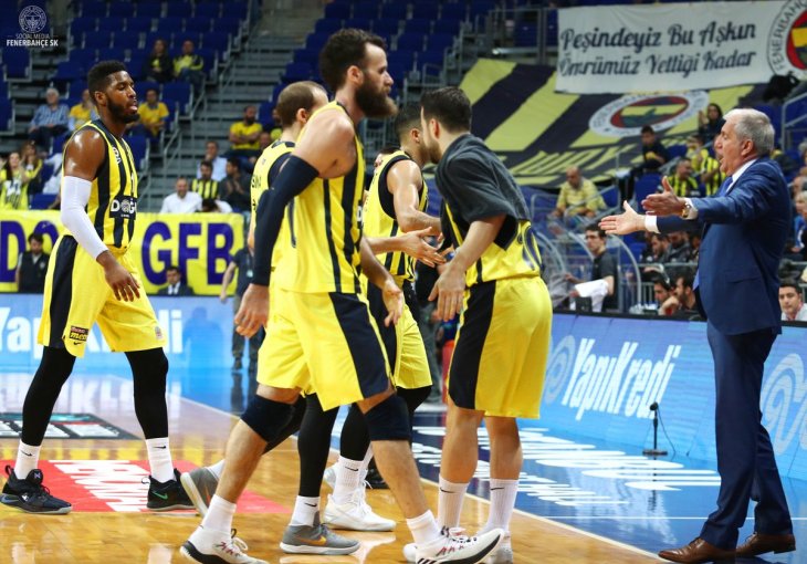 Fenerbahce Preko Besiktasa Do Potvrde Prvog Mjesta Na Tabeli Sport Ba