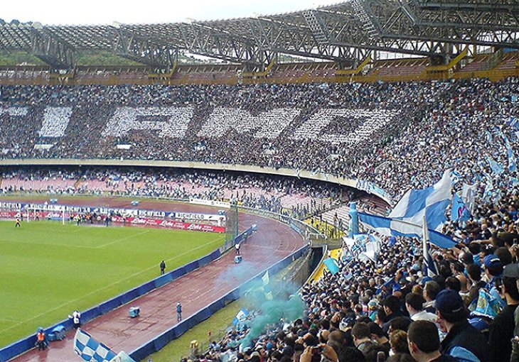 Napoli pod Vezuv dovodi najvećeg zavodnika Serie A