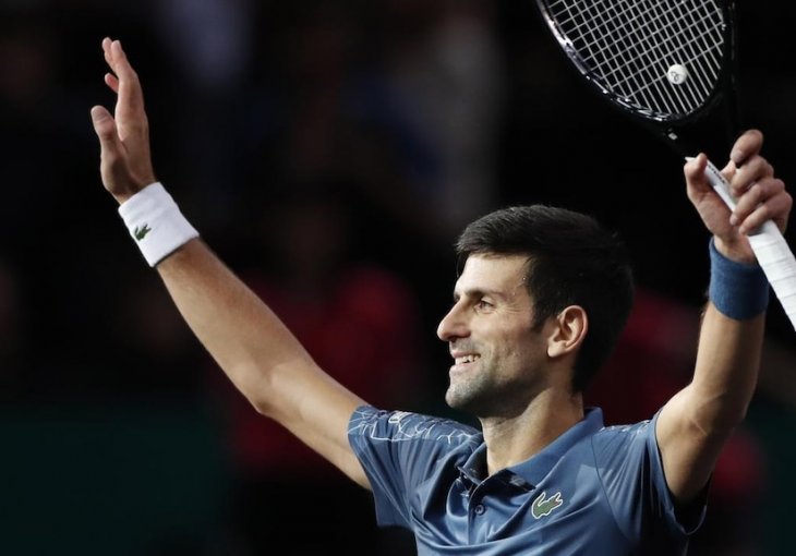 VELIČANSTVENI Novak Đoković nakon velike borbe savladao Federera i plasirao se u finale Mastersa u Parizu!