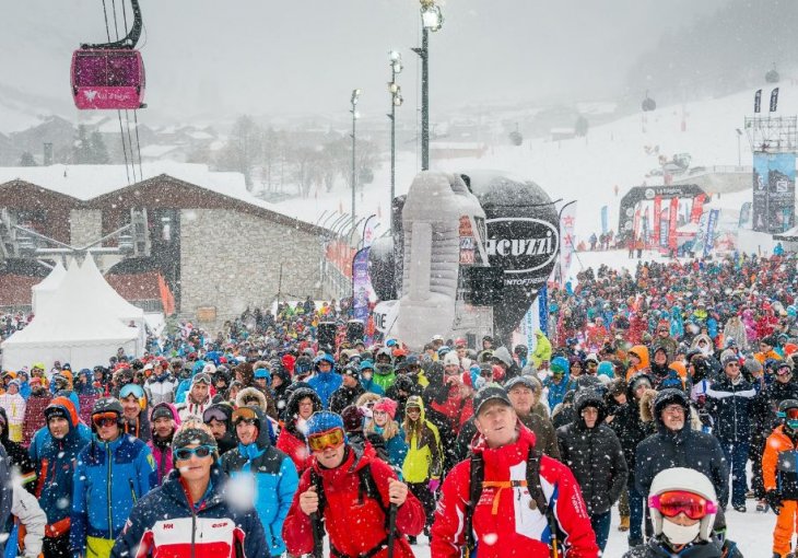 Zbog snažnih udara vjetra: Otkazan slalom skijaša u francuskom Val d'Izeru