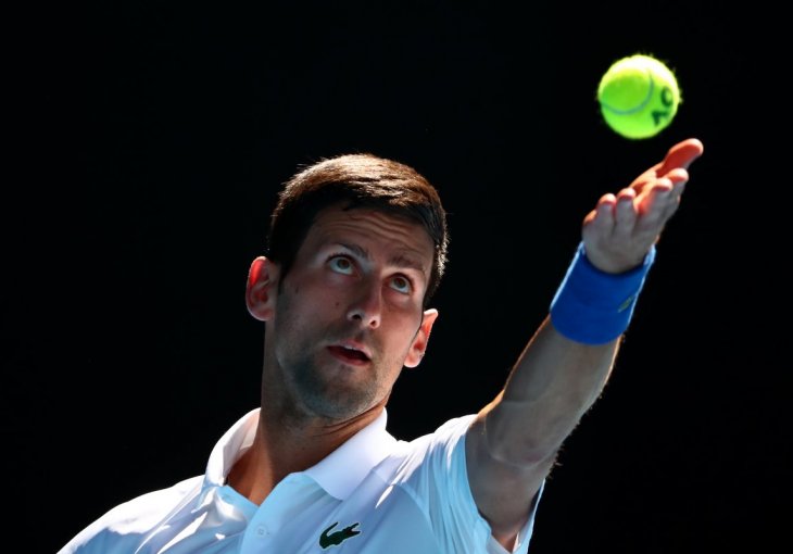AO: Novak Đoković i Serena Williams bez većih problema prošli dalje