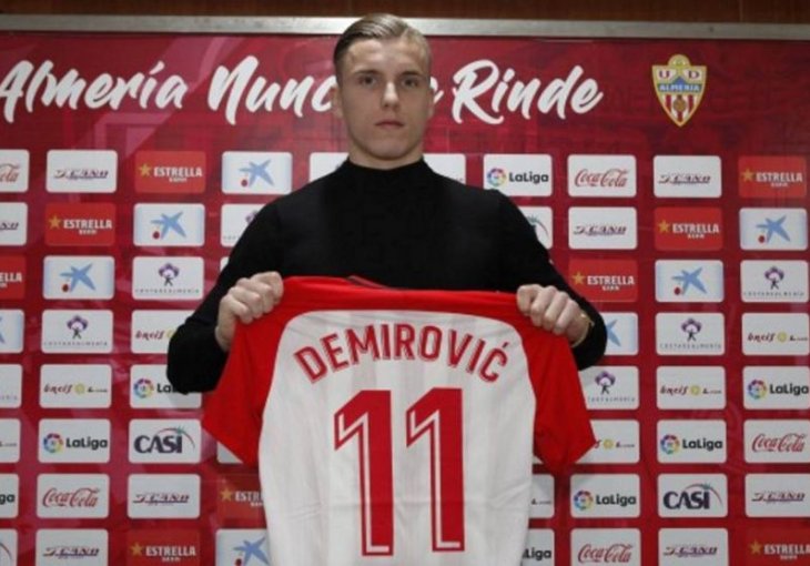 Demirović predstavljen u novom klubu