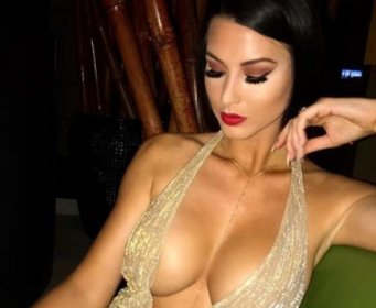 BILA JE NAJLJEPŠA ŽENA FUDBALERA: Ona je zanosna Alice, a muškarci ne skidaju pogled s nje