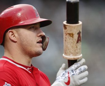 NAJVEĆI UGUVOR U HISTORIJI SPORTA Mike Trout potpisuje ugovor koji ruši sve rekorde