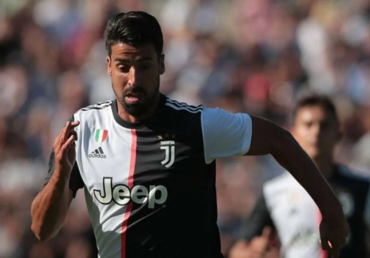 Khedira se vratio treninzima Juventusa, ali za njega u Torinu više nema mjesta