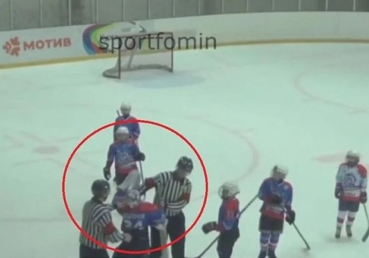 Desetogodišnji golman hokejaškim štapom napao i udario sudiju po glavi