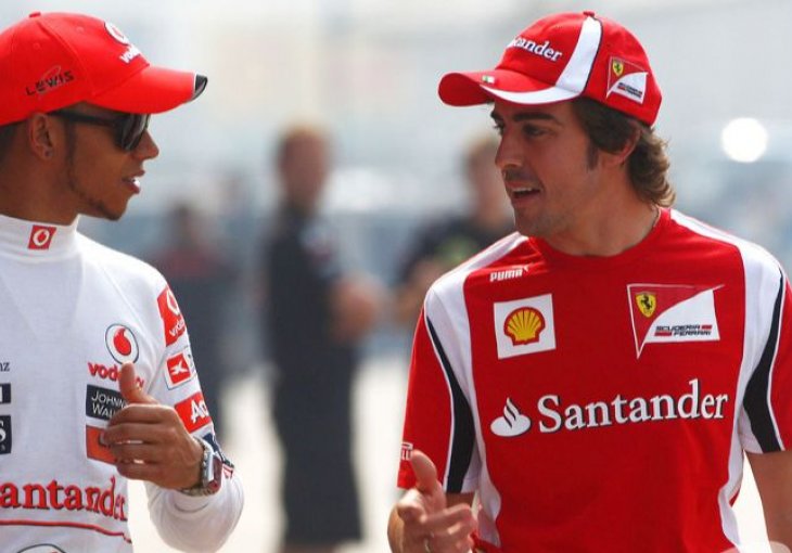 Alonso kritizira Hamiltona: Ferrari nije njegov san