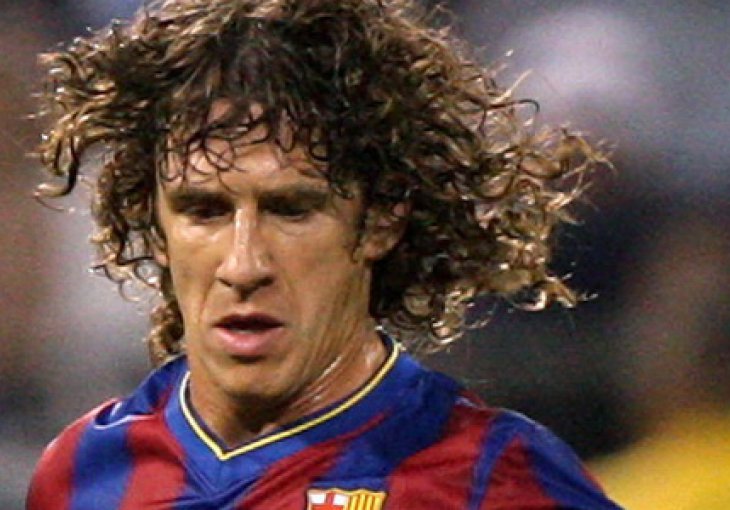 Carles Puyol van terena mjesec dana