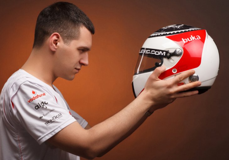 Samo da se još nešto poklopi i pravac 