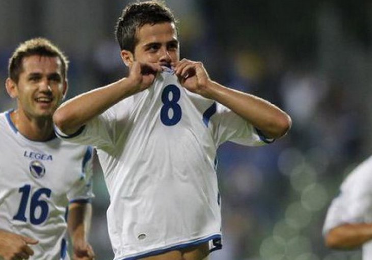 Miralem Pjanić izazvao ovacije navijača