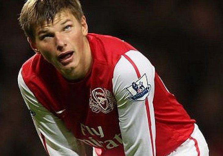 Arshavin slobodan igrač