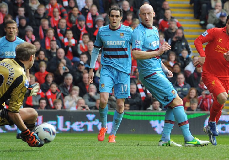 Liverpool kiksao, Tottenham spašavao 