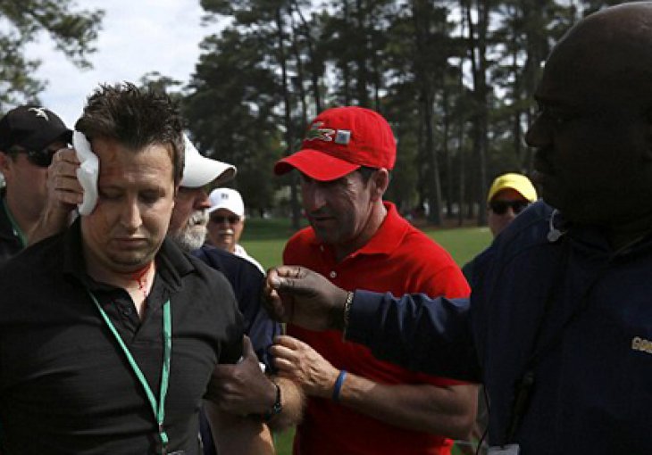 Dvostruki osvajač Mastersa navijaču razbio glavu