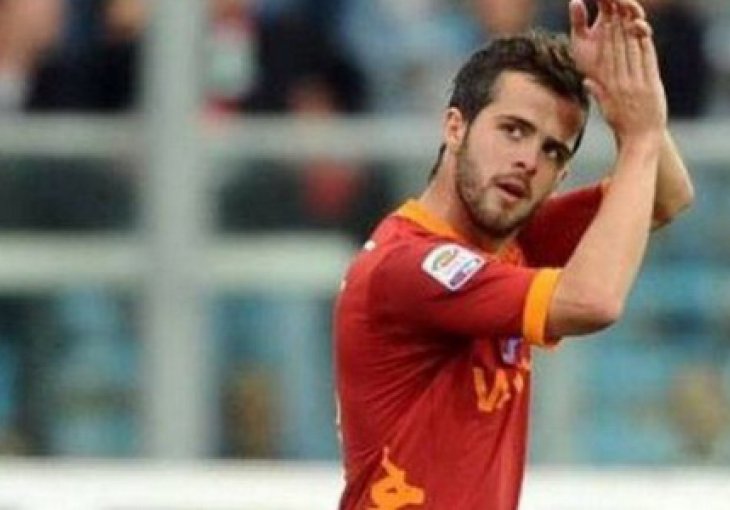 Džaba trošite impulse, Pjanić nije na prodaju!