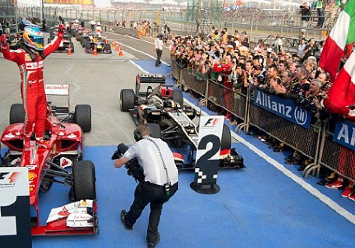 Alonso donio prvu pobjedu Ferrariju