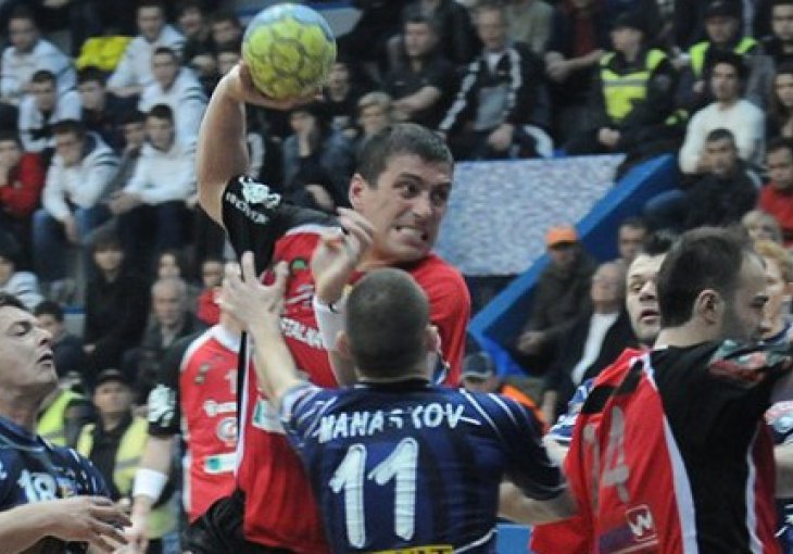 Zagreb ili Vardar? Pada odluka o 