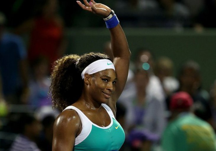 Serenu vjerno prate Marija i Viktorija