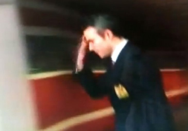 Van Persie krenuo u svlačionicu Arsenala i onda se sjetio...