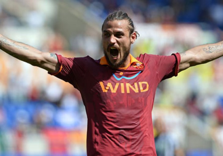 Osvaldo hat-trickom odveo Romu na petu poziciju