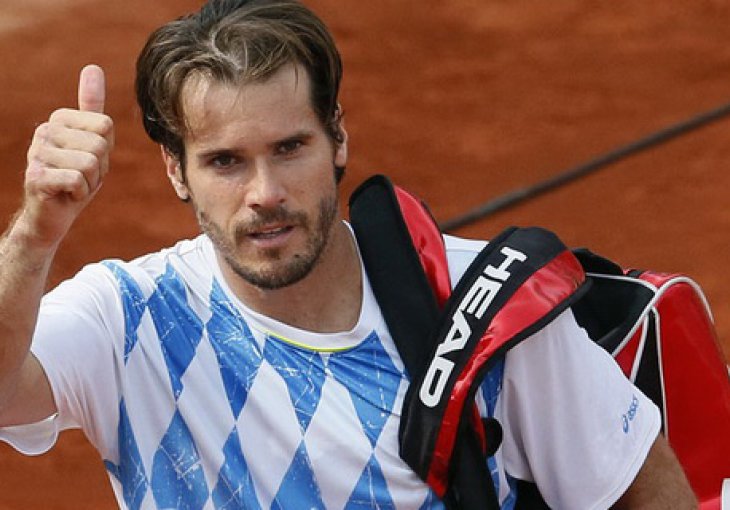 Haas slavio na svom terenu