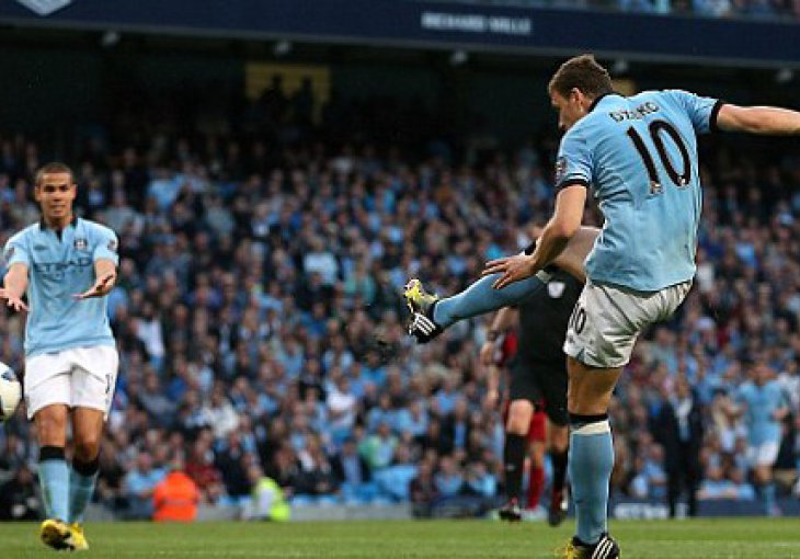 Edin Džeko: Zanemaren, zapostavljen, a nadomak velikog uspjeha