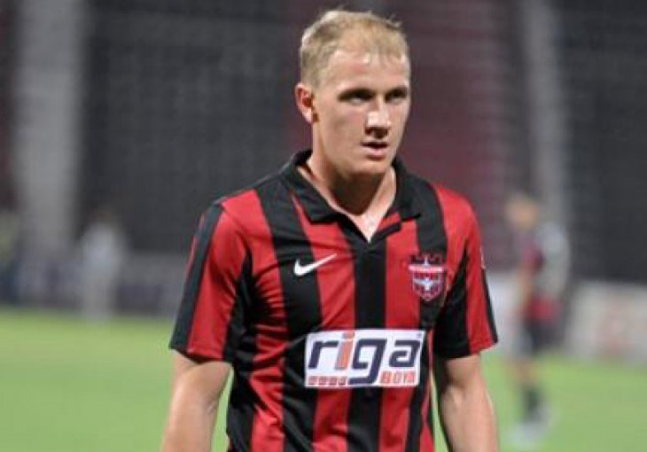 I pored gola, Ibričić zbog Prosinečkog teren napustio pognute glave