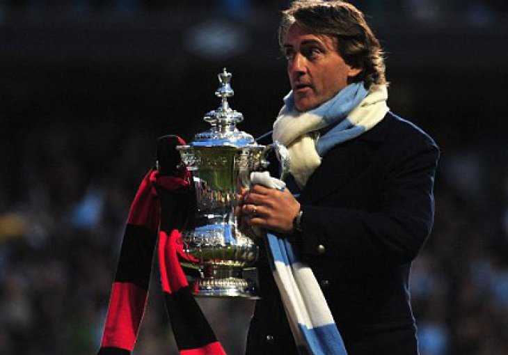 Mancini već dobio otkaz, Džeko bi mogao ostati u Cityu?