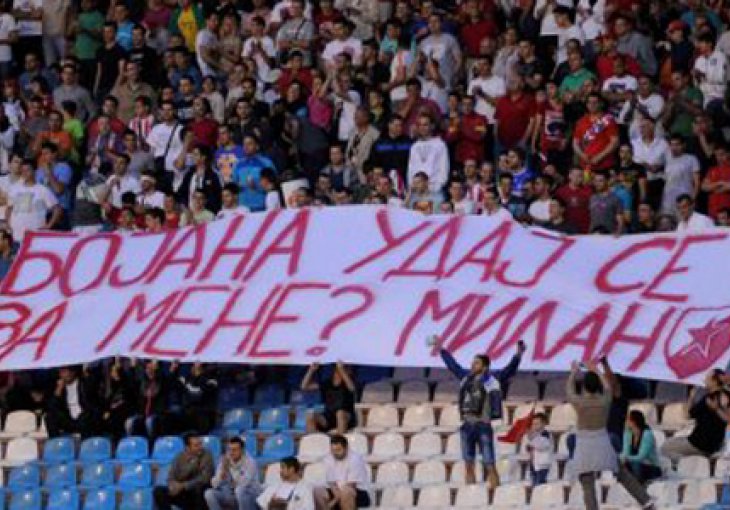Delije pomogle svom navijaču da zaprosi Bojanu