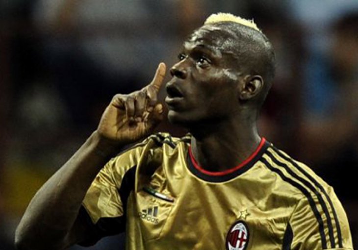 Balotelli stišavao Romine navijače, Blatter traži kaznu