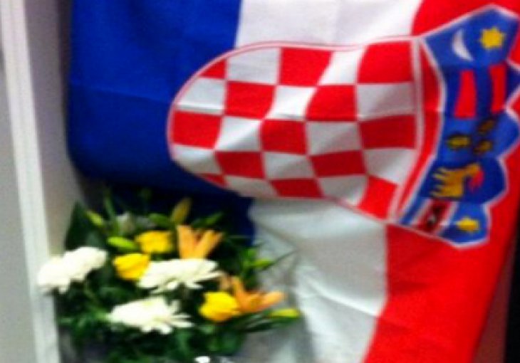 Bosanski Srbin na Turinino mjesto postavio hrvatsku zastavu