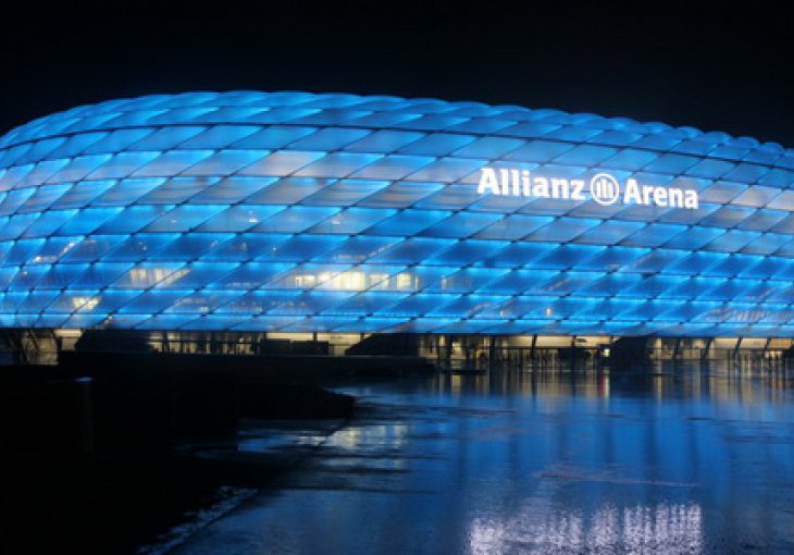 Bayern pravi mesdžid na Allianz Areni