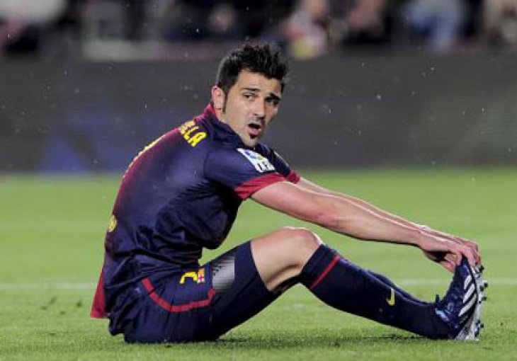 David Villa na ulaznim vratima Tottenhama