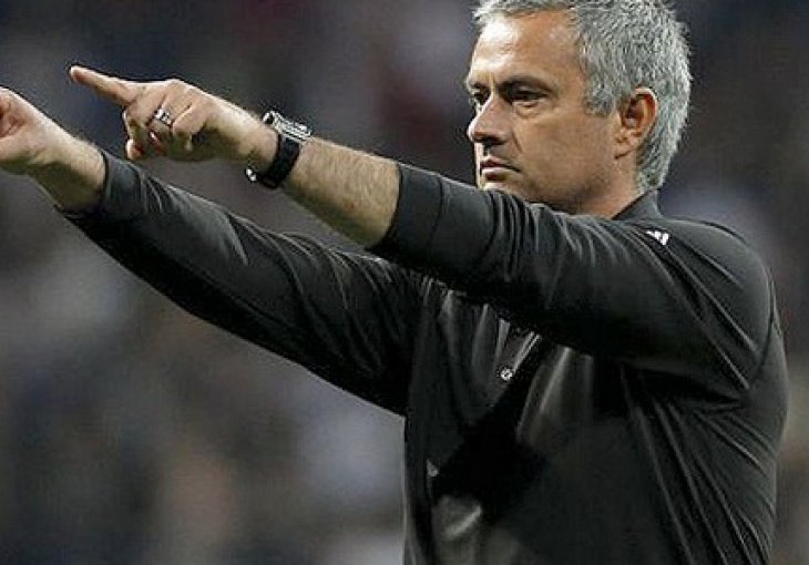 Ovo se Mourinhu nikada u karijeri nije desilo do sada!