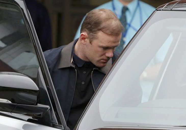 Wayne Rooney opet treba 