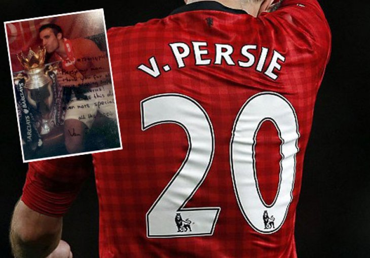 Van Persie se osvetio navijaču Arsenala za sve uvrede 