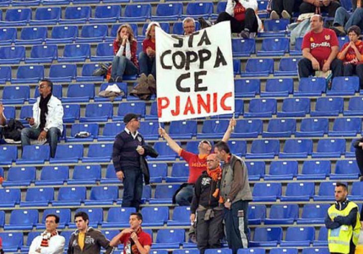 I Pjanićev transparent na tribinama Olimpica